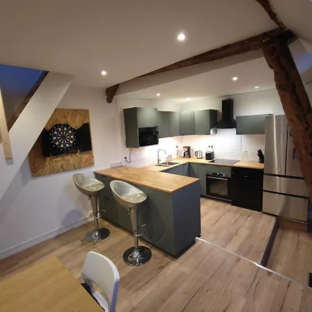 Ideal 5-10 Personnes Apartment Rouen
